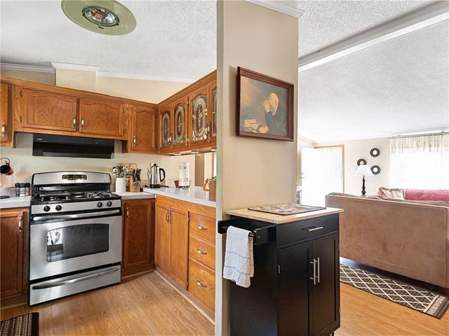 34 First Street, Ellwood City, PA 16117