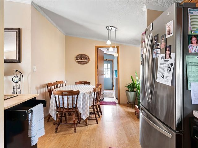 34 First Street, Ellwood City, PA 16117