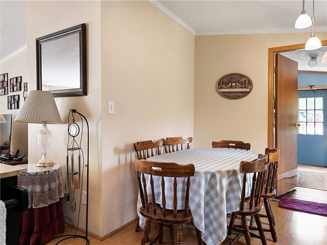 34 First Street, Ellwood City, PA 16117