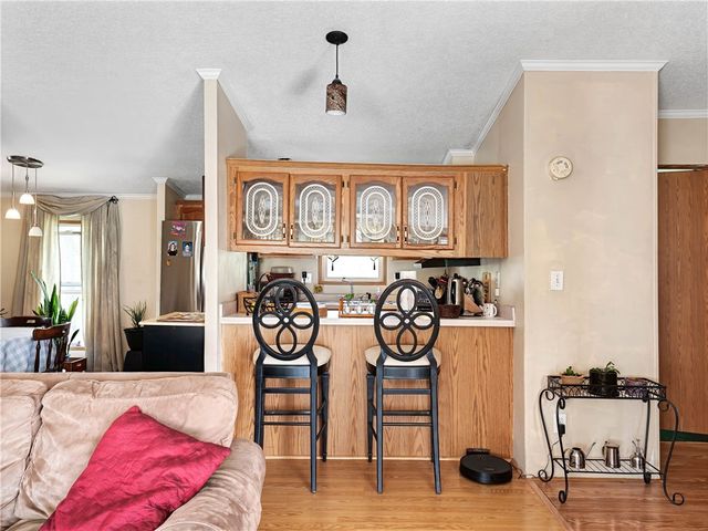 34 First Street, Ellwood City, PA 16117