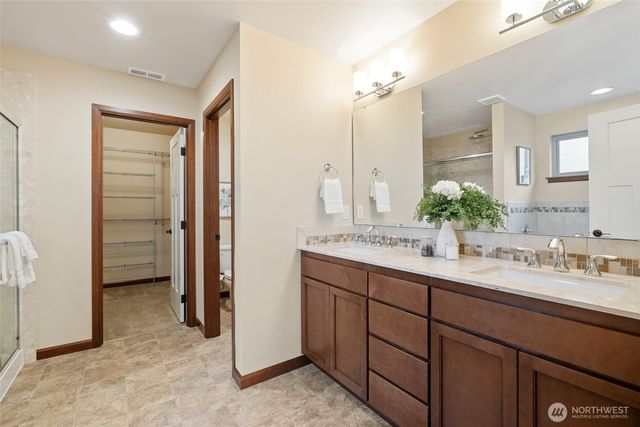 4613 167th Street SW, Lynnwood, WA 98037
