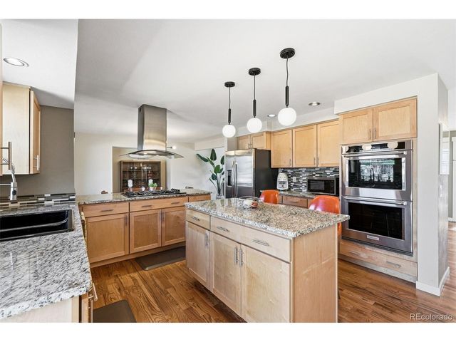 6933 E Heritage Pl, Centennial, CO 80111