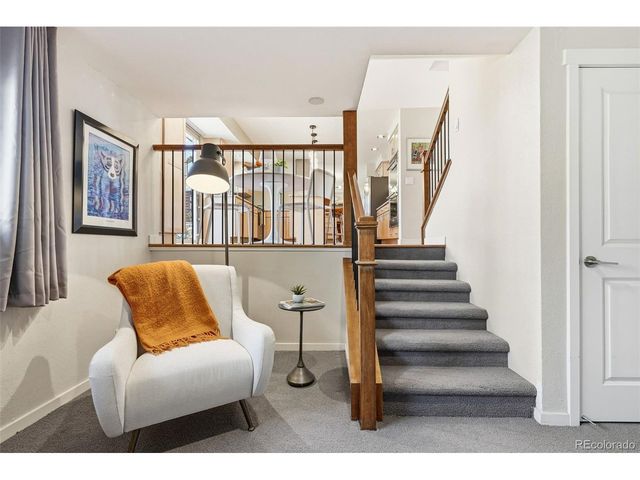 6933 E Heritage Pl, Centennial, CO 80111