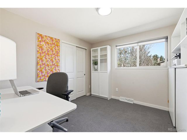 6933 E Heritage Pl, Centennial, CO 80111