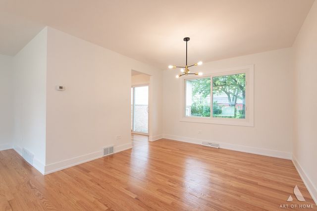 17024 Kimbark Avenue, South Holland, IL 60473