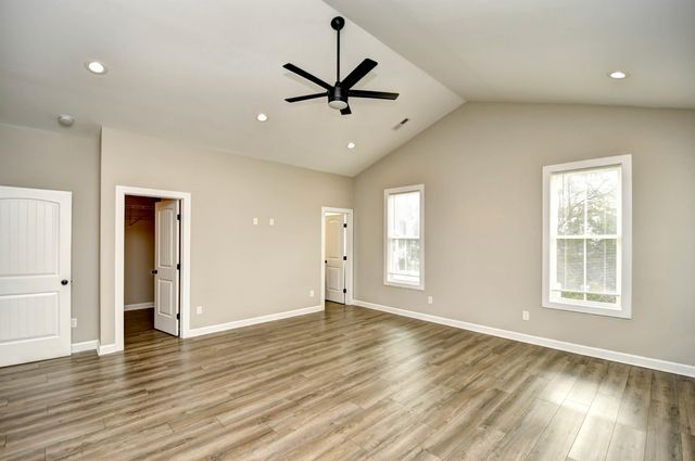 3877 Spanner Way, Murrells Inlet, SC 29576