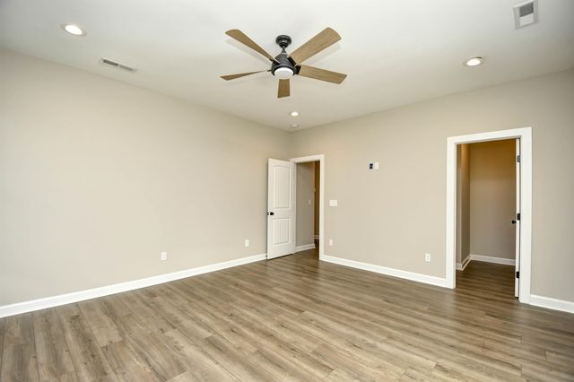 3877 Spanner Way, Murrells Inlet, SC 29576