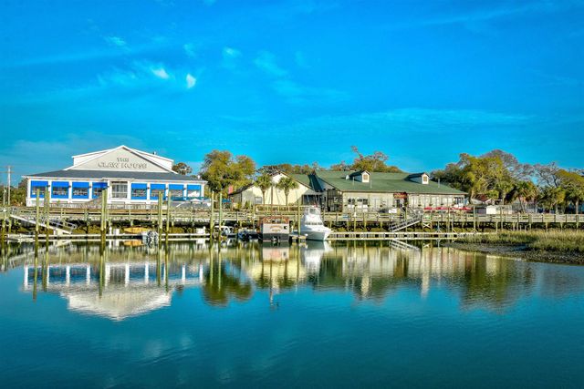 3877 Spanner Way, Murrells Inlet, SC 29576