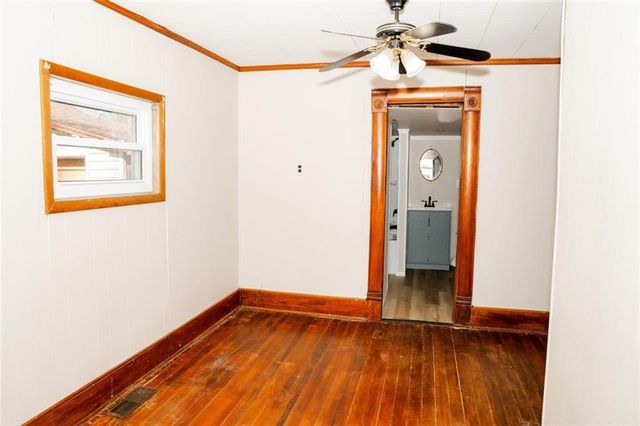 2405 Grand Avenue, Parsons, KS 67357