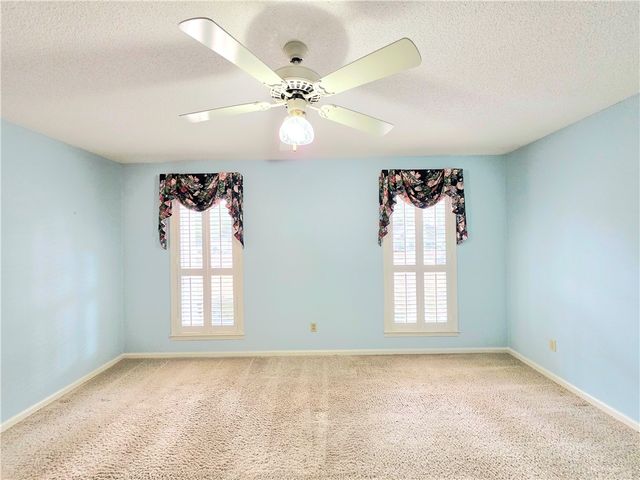 1049 Riverdale Drive, Waycross, GA 31503