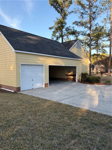 1049 Riverdale Drive, Waycross, GA 31503