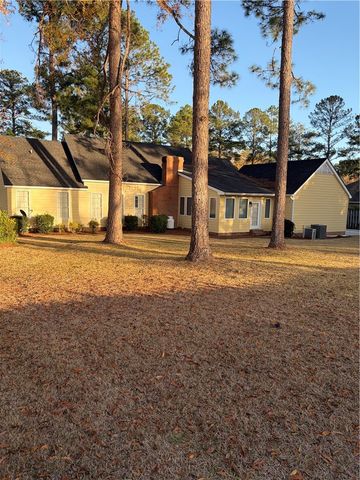 1049 Riverdale Drive, Waycross, GA 31503