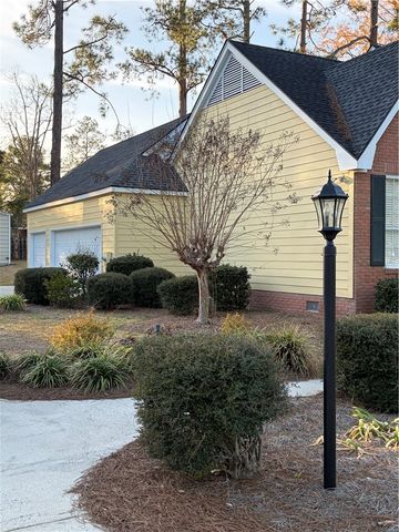 1049 Riverdale Drive, Waycross, GA 31503