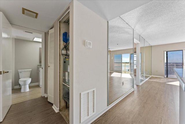 4900 BRITTANY DRIVE S 610, St Petersburg, FL 33715