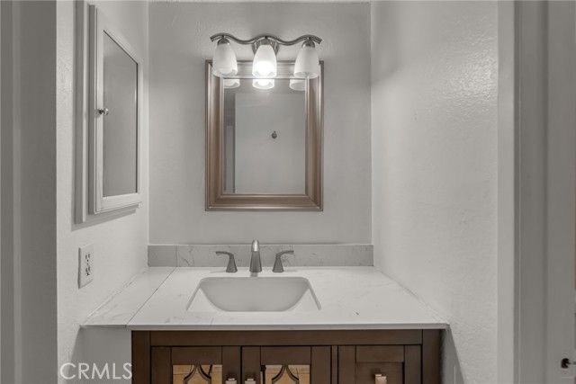 17554 Vandenberg Lane 19, Tustin, CA 92780