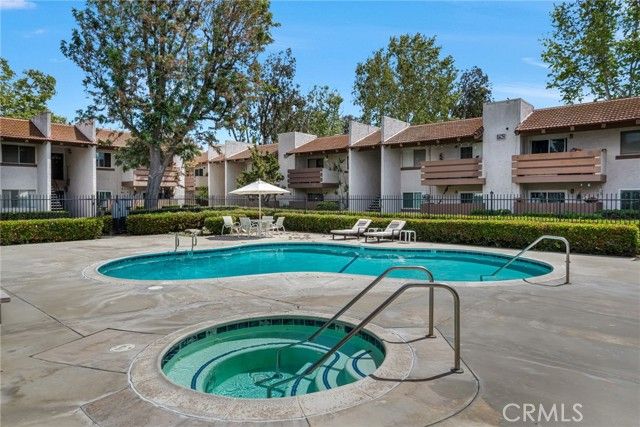 17554 Vandenberg Lane 19, Tustin, CA 92780