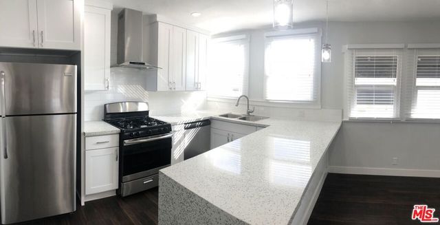 1754 N La Brea Avenue, Los Angeles, CA 90046