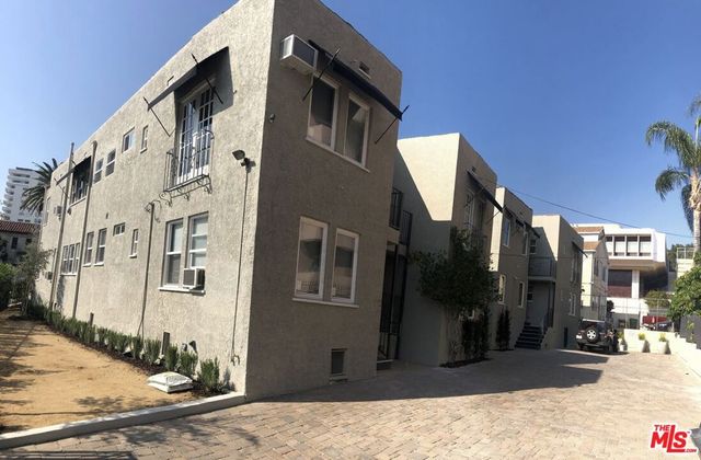 1754 N La Brea Avenue, Los Angeles, CA 90046