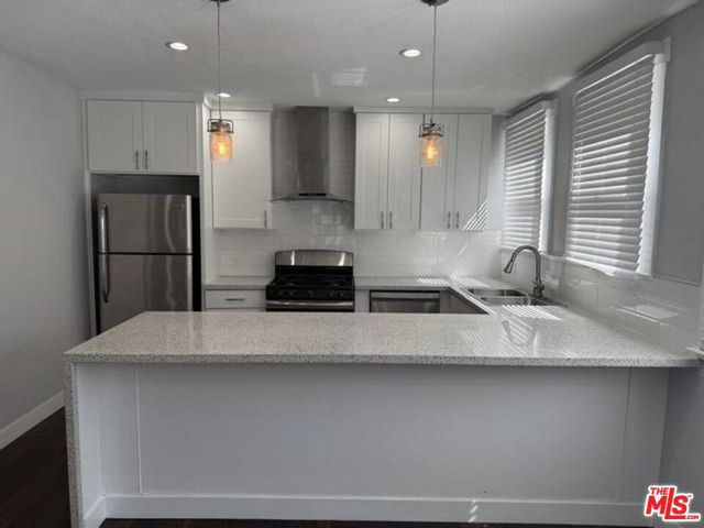 1754 N La Brea Avenue, Los Angeles, CA 90046