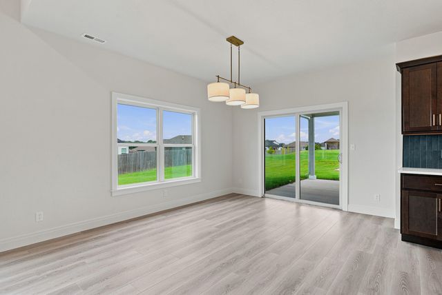 5859 ARBOR POINTE PKY, Columbia, MO 65202