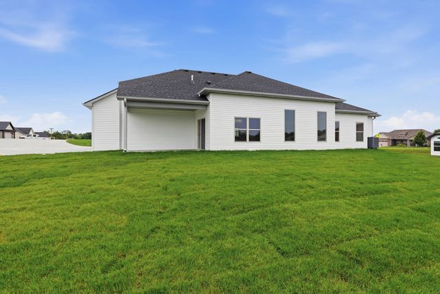 5859 ARBOR POINTE PKY, Columbia, MO 65202