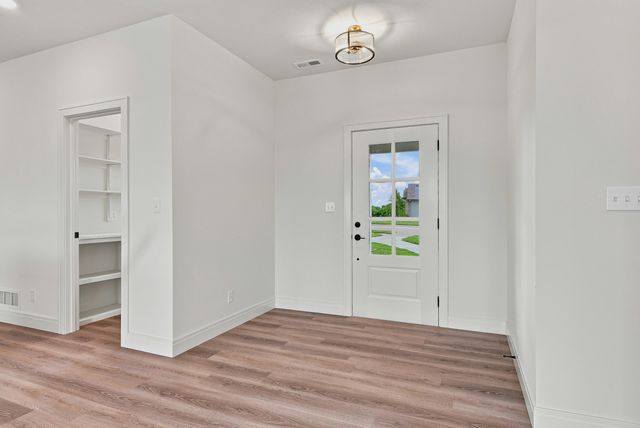 5859 ARBOR POINTE PKY, Columbia, MO 65202