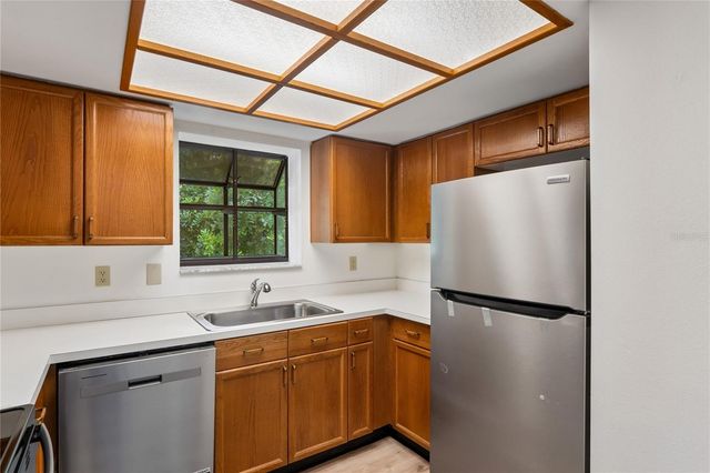 110 HAMMOCK PINE BOULEVARD, Clearwater, FL 33761