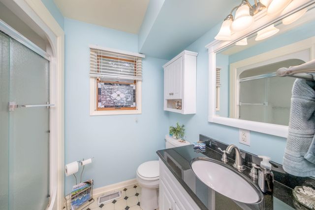 10197 E Royal Road, Morton Twp, MI 49346