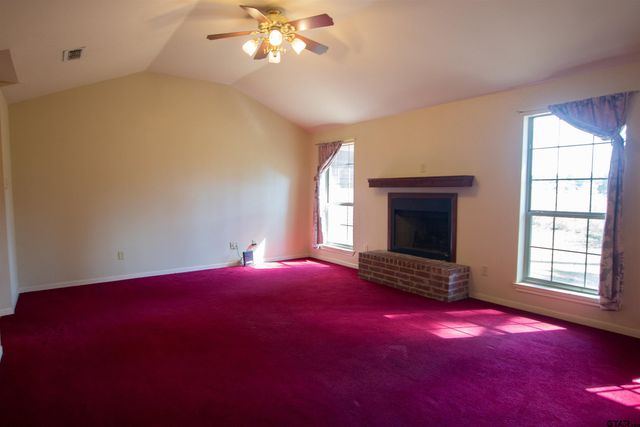 3616 Donna Dr, Tyler, TX 75702