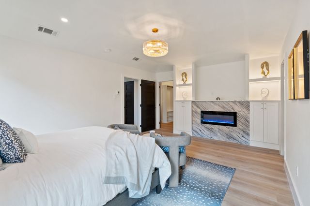 6606 Sawmill Road, Dallas, TX 75252