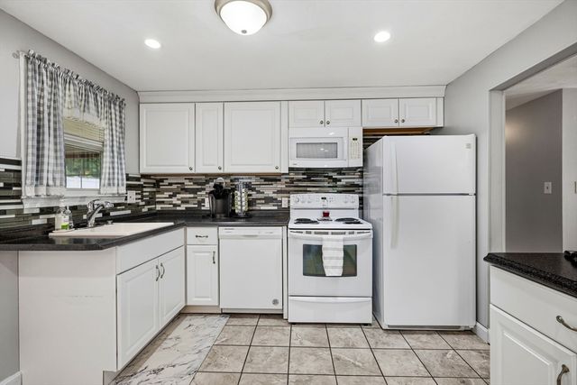 630 Lynnfield St, Lynn, MA 01904