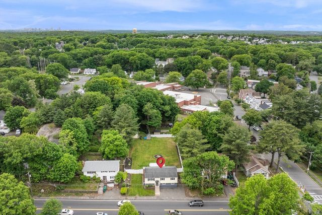 630 Lynnfield St, Lynn, MA 01904