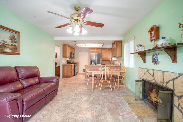 218 Saguaro Place, Oceanside, CA 92057