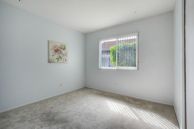 218 Saguaro Place, Oceanside, CA 92057