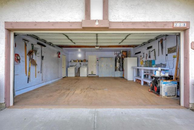 218 Saguaro Place, Oceanside, CA 92057