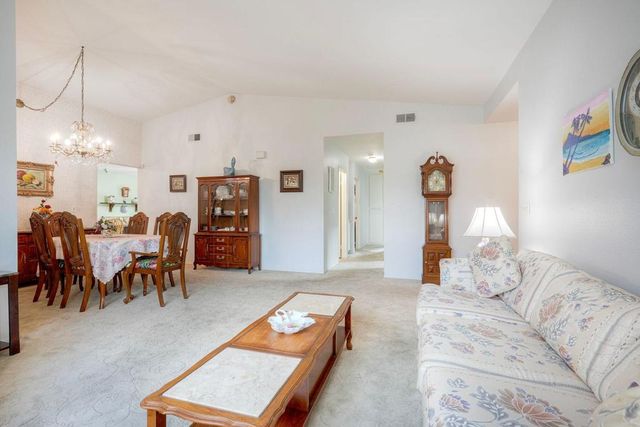 218 Saguaro Place, Oceanside, CA 92057