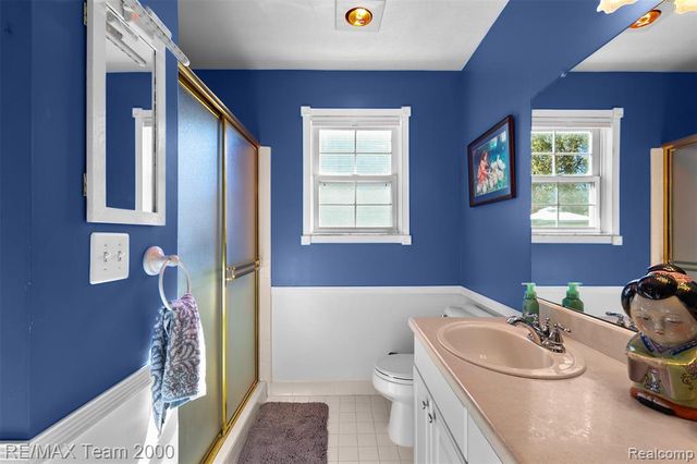 421 Light Tower Court, Belleville, MI 48111