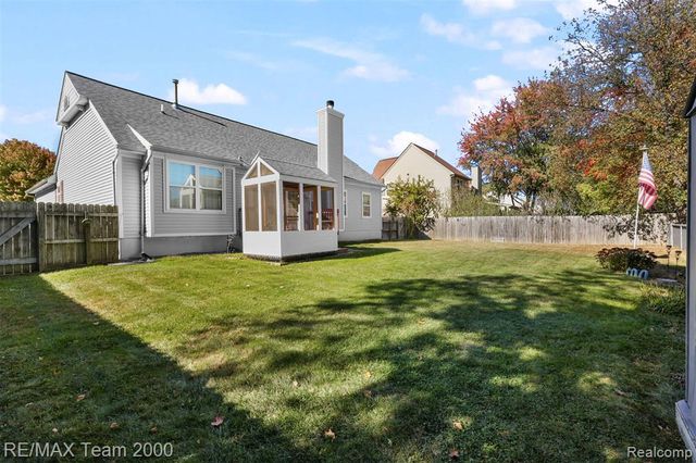 421 Light Tower Court, Belleville, MI 48111