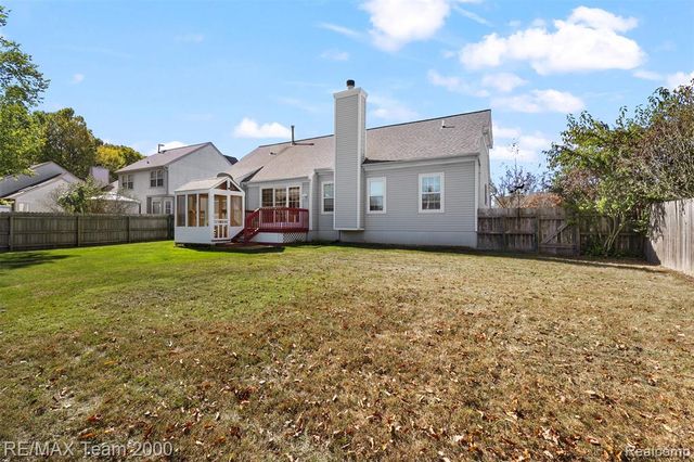 421 Light Tower Court, Belleville, MI 48111