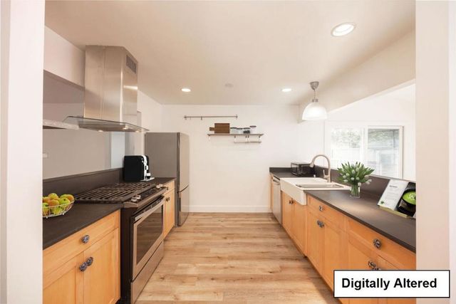 1161 Tamarind Street, Montara, CA 94037