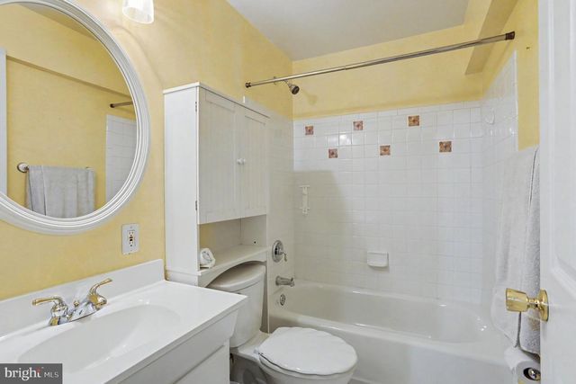 4404 BRONZE WING CT, Nottingham, MD 21236