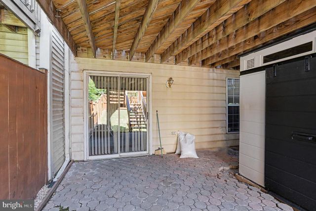 4404 BRONZE WING CT, Nottingham, MD 21236