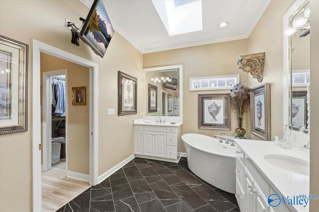 3706 Colorado Court SW, Decatur, AL 35603