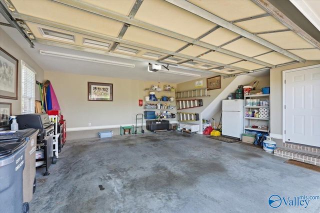 3706 Colorado Court SW, Decatur, AL 35603