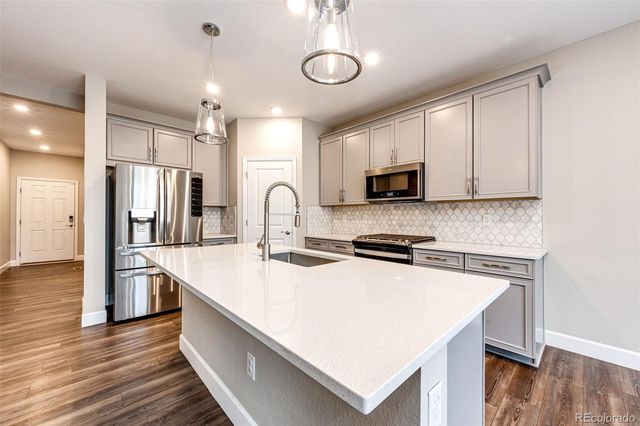 379 Silver Rock Trail, Castle Rock, CO 80104