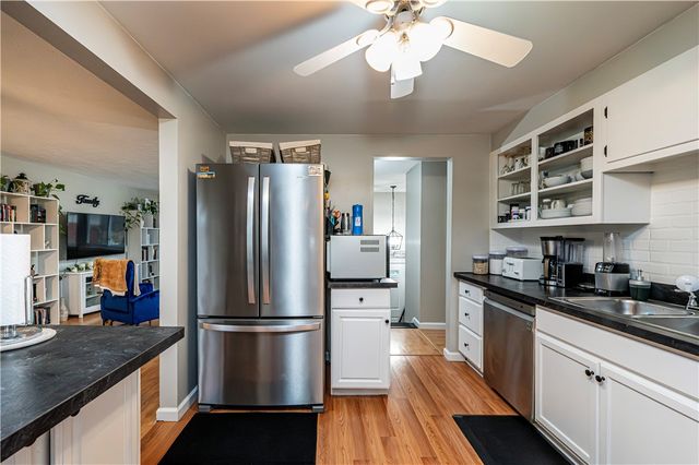 23 Seneca Drive, Hempfield Twp, PA 15601