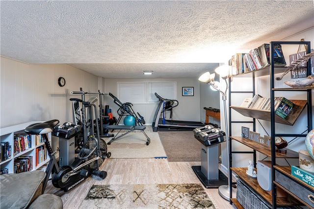 23 Seneca Drive, Hempfield Twp, PA 15601