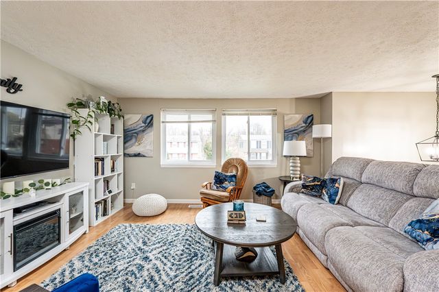 23 Seneca Drive, Hempfield Twp, PA 15601