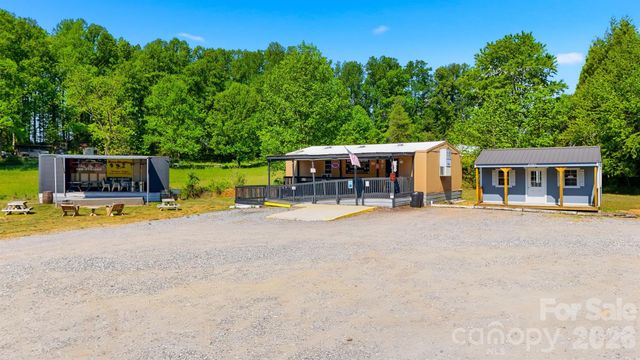 2617 NC 18 US 64 Highway, Morganton, NC 28655