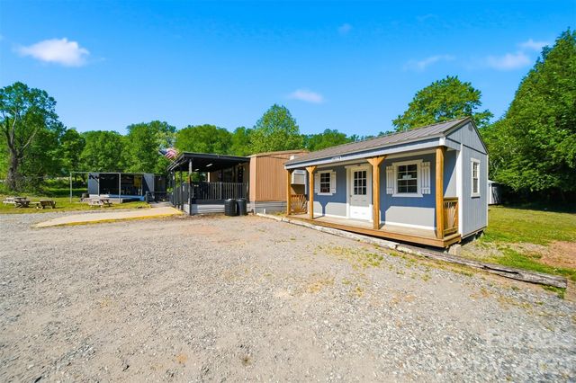 2617 NC 18 US 64 Highway, Morganton, NC 28655